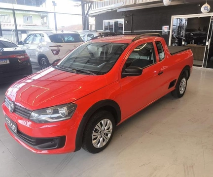 Volkswagen Saveiro 2015 Vermelho — foto 1 de 3