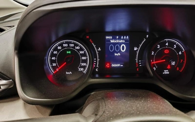 imagem-https://www.socarrao.com.br/sc-vehicle-images-prod/2073053/1788471365835-8178707_2_B_f40b7017cd.jpeg