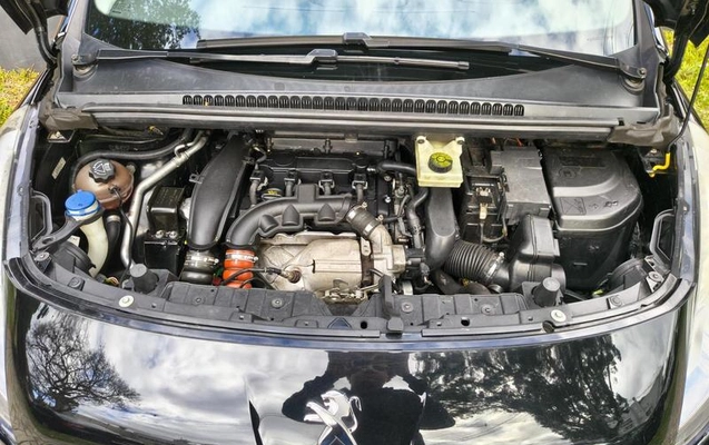 imagem-https://www.socarrao.com.br/sc-vehicle-images-prod/2073079/1786627011258-8178553_5_B_611e4819d5.jpeg