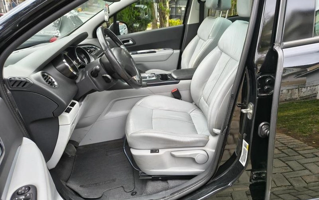 imagem-https://www.socarrao.com.br/sc-vehicle-images-prod/2073079/1786627011275-8178553_15_B_d01f2c1c63.jpeg
