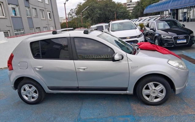 imagem-https://www.socarrao.com.br/sc-vehicle-images-prod/2073446/1789580205809-8165759_3_B_9813559132.jpeg