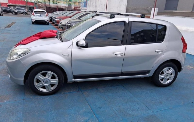 imagem-https://www.socarrao.com.br/sc-vehicle-images-prod/2073446/1789580205811-8165759_4_B_7fa6b945ba.jpeg