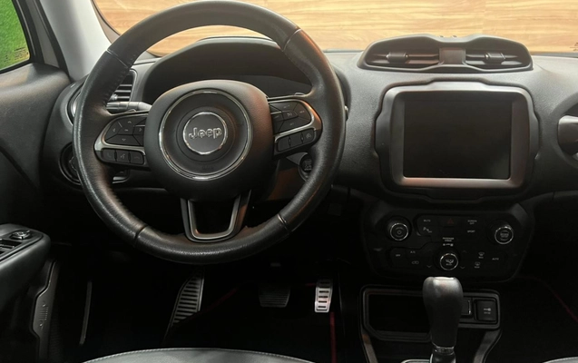 imagem-https://www.socarrao.com.br/sc-vehicle-images-prod/2073640/1787924874269-eoJkfIHcTqtubIfG4XZsJsoDRb99r2wA.jpg