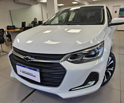 Chevrolet Onix 2025 Branco — foto 1 de 3