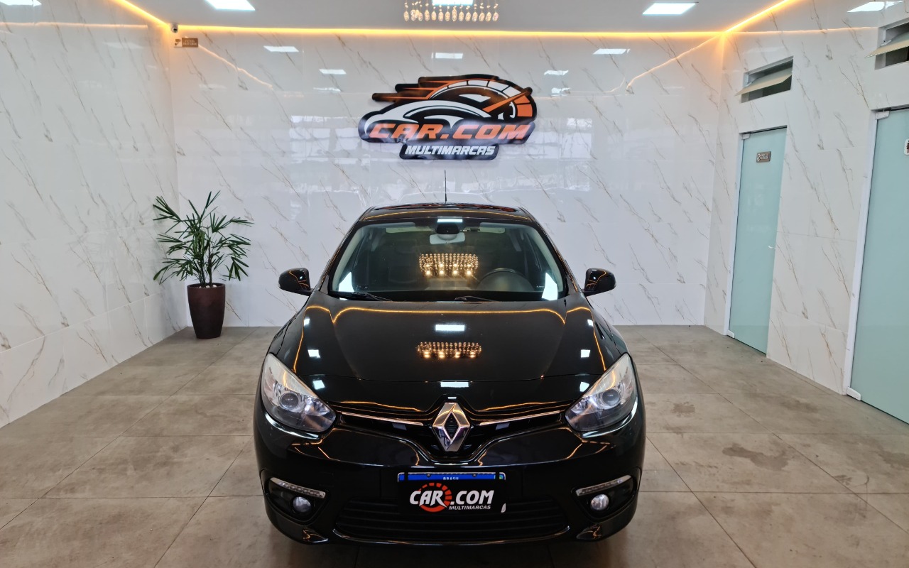 Renault Fluence Sed. Dynamique 2.0 16V Flex Aut. - foto 2