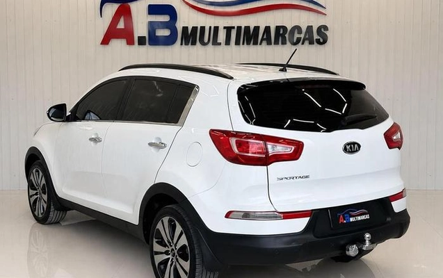 imagem-https://www.socarrao.com.br/sc-vehicle-images-prod/2073942/1788197290070-8169936_9_B_7c13641e8f.jpeg