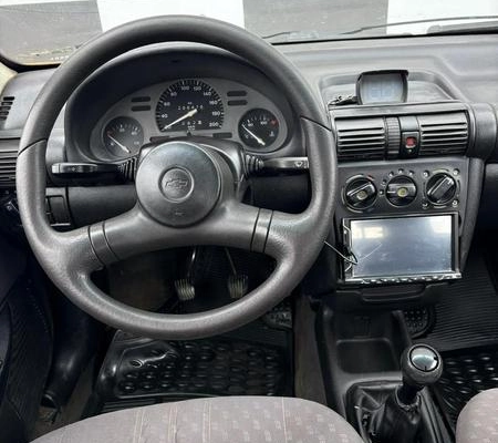 imagem-https://www.socarrao.com.br/sc-vehicle-images-prod/2074406/1786533557511-8179370_0_B_a45e28d31e.jpeg