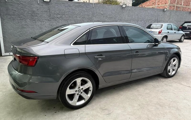 imagem-https://www.socarrao.com.br/sc-vehicle-images-prod/2074698/1781297067349-8173199_9_B_7d4faafef1.jpeg