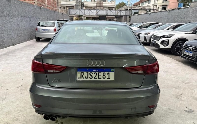 imagem-https://www.socarrao.com.br/sc-vehicle-images-prod/2074698/1781297067350-8173199_8_B_a01fd8f62b.jpeg