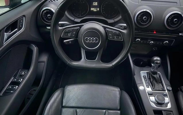 imagem-https://www.socarrao.com.br/sc-vehicle-images-prod/2074698/1781297067356-8173199_1_B_58df411911.jpeg