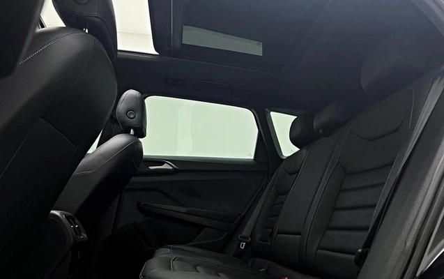 imagem-https://www.socarrao.com.br/sc-vehicle-images-prod/2074837/1791466700947-8177269_14_B_99c7ce9a0c.jpeg