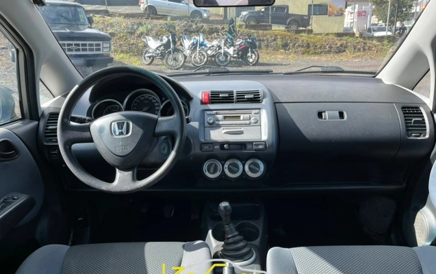 imagem-https://www.socarrao.com.br/sc-vehicle-images-prod/2075611/1781214435415-FeCAp8ckdkKKXbayjZqbQeD1X1TkwYgH.jpg