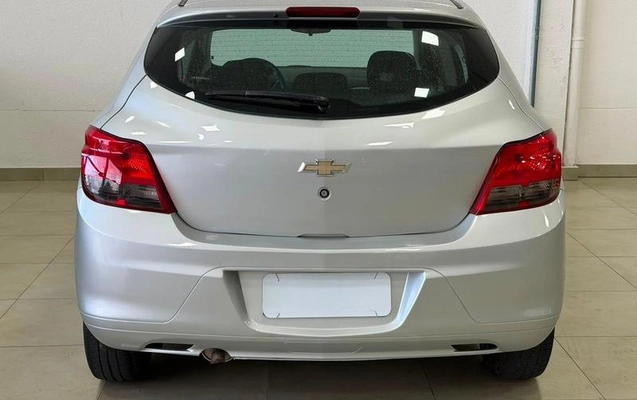 imagem-https://www.socarrao.com.br/sc-vehicle-images-prod/2076595/1787747793844-8179707_3_B_529ab06a57.jpeg
