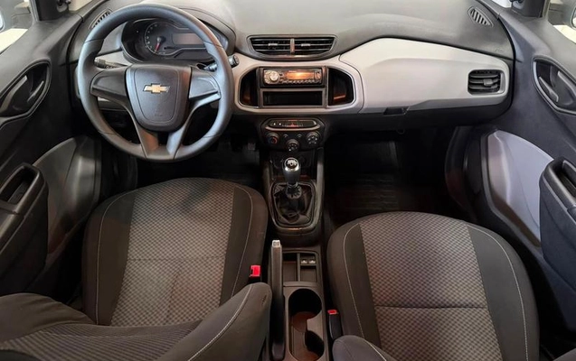 imagem-https://www.socarrao.com.br/sc-vehicle-images-prod/2076595/1787747793846-8179707_8_B_263b4490fe.jpeg