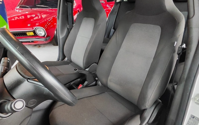 imagem-https://www.socarrao.com.br/sc-vehicle-images-prod/2077246/1781220899907-V2hhdHNBcHAgSW1hZ2UgMjAyNi0wNi0xMSBhdCAxNi4xMC4zNCAoMSkuanBlZw.jpeg