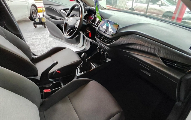 imagem-https://www.socarrao.com.br/sc-vehicle-images-prod/2077246/1781220900189-V2hhdHNBcHAgSW1hZ2UgMjAyNi0wNi0xMSBhdCAxNi4xMC4zNy5qcGVn.jpeg