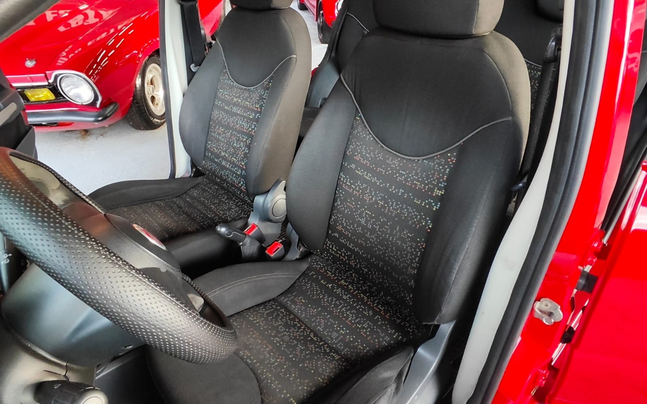 imagem-https://www.socarrao.com.br/sc-vehicle-images-prod/2077269/1781220999072-V2hhdHNBcHAgSW1hZ2UgMjAyNi0wNi0xMSBhdCAxOC4yMy41Mi5qcGVn.jpeg