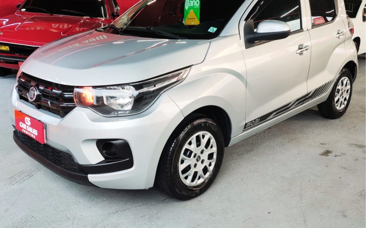 Fiat Mobi EASY 1.0 Fire Flex 5p. na cor Prata em Curitiba / PR - 2077328
