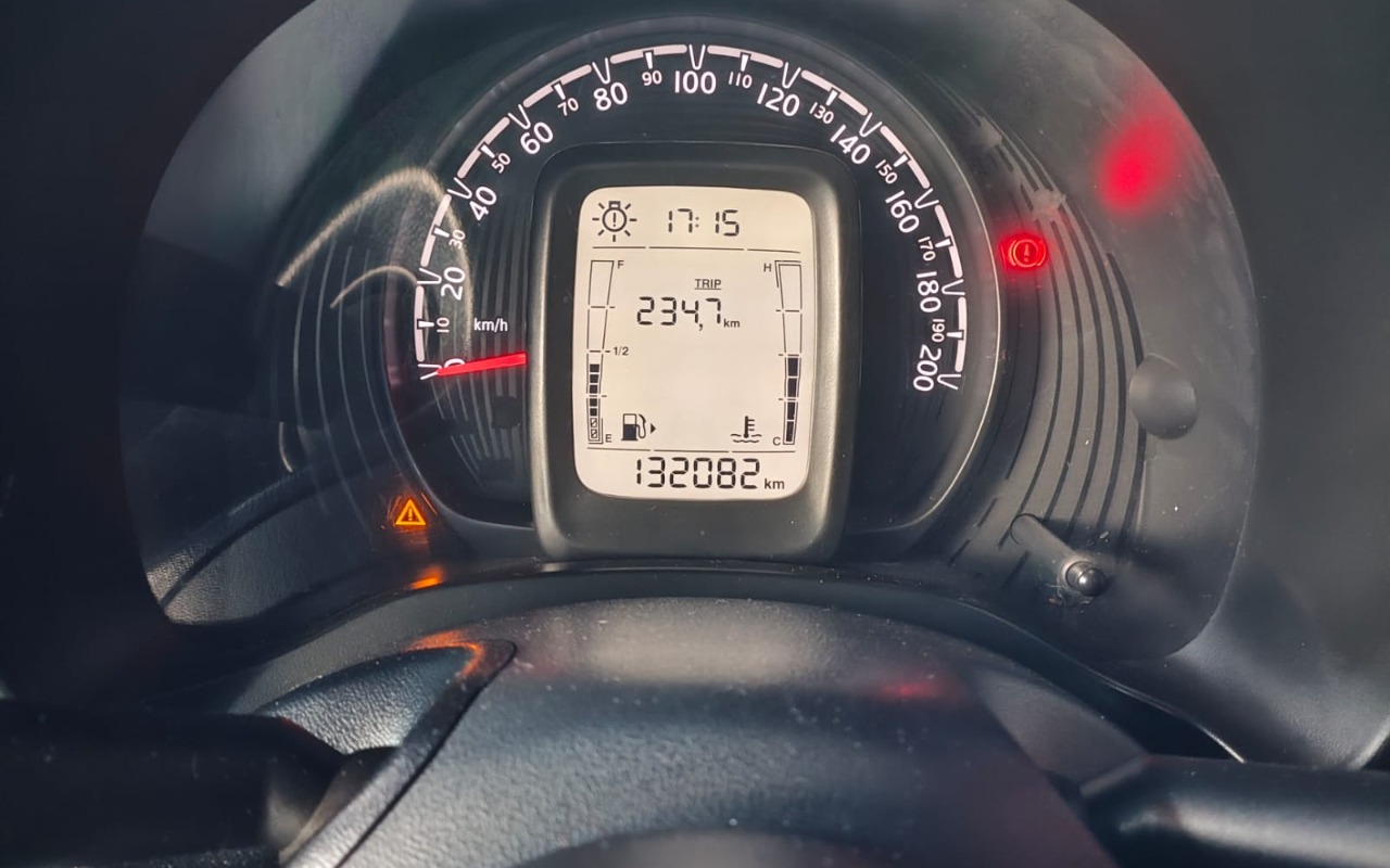 imagem-https://www.socarrao.com.br/sc-vehicle-images-prod/2077328/1781221136898-V2hhdHNBcHAgSW1hZ2UgMjAyNi0wNi0xMSBhdCAxOC4yNS4xMiAoMSkuanBlZw.jpeg