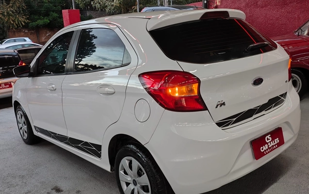 imagem-https://www.socarrao.com.br/sc-vehicle-images-prod/2077385/1781221320015-V2hhdHNBcHAgSW1hZ2UgMjAyNi0wNi0xMSBhdCAxOC4yNi4xNi5qcGVn.jpeg