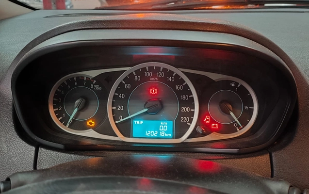 imagem-https://www.socarrao.com.br/sc-vehicle-images-prod/2077385/1781221320589-V2hhdHNBcHAgSW1hZ2UgMjAyNi0wNi0xMSBhdCAxOC4yNi4yMSAoMSkuanBlZw.jpeg