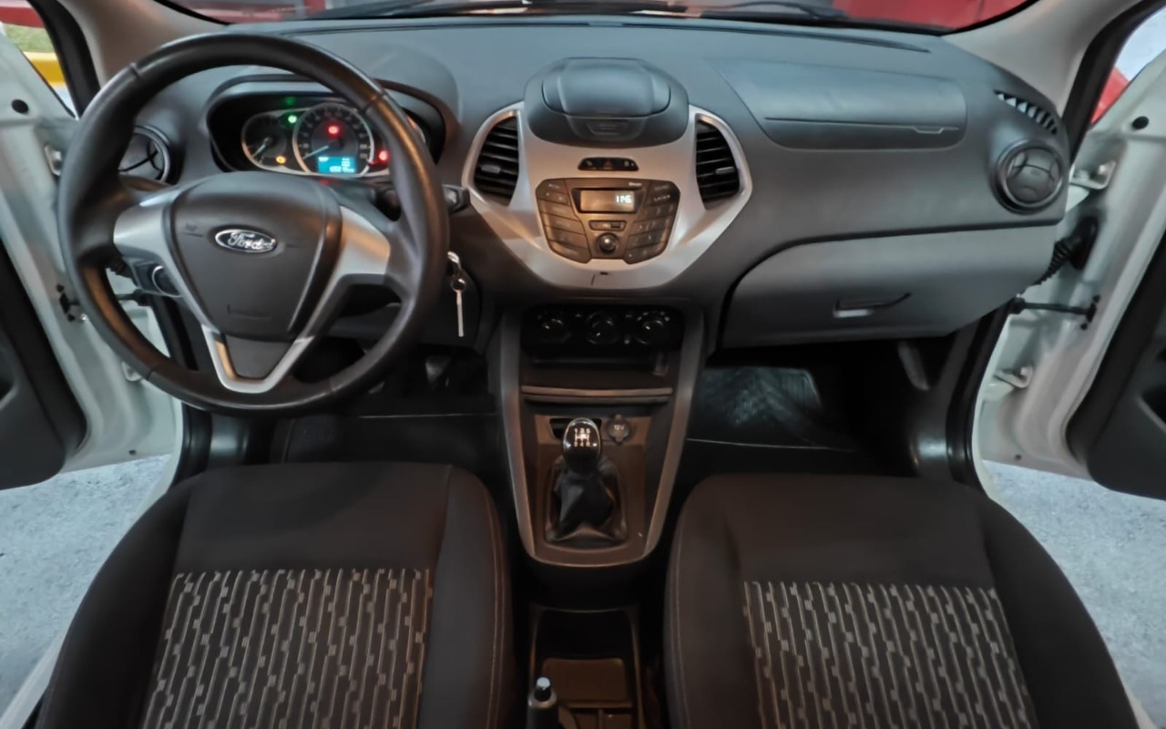 imagem-https://www.socarrao.com.br/sc-vehicle-images-prod/2077385/1781221320650-V2hhdHNBcHAgSW1hZ2UgMjAyNi0wNi0xMSBhdCAxOC4yNi4yMS5qcGVn.jpeg