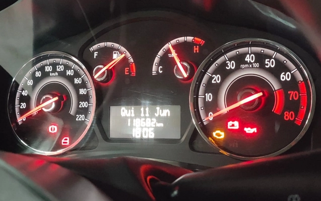 imagem-https://www.socarrao.com.br/sc-vehicle-images-prod/2077419/1781221430002-V2hhdHNBcHAgSW1hZ2UgMjAyNi0wNi0xMSBhdCAxOC4yNy40OC5qcGVn.jpeg