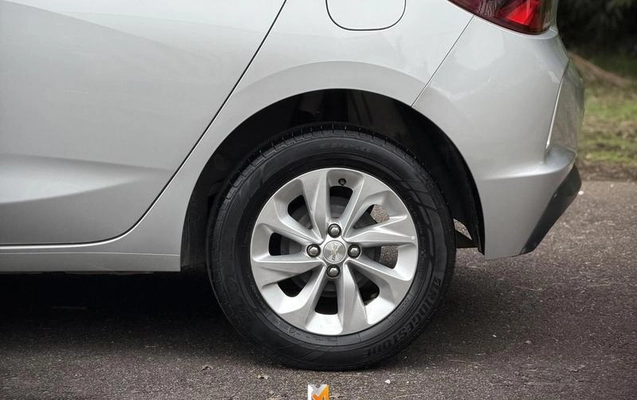 imagem-https://www.socarrao.com.br/sc-vehicle-images-prod/2078035/1788980912879-8179699_3_B_78a4922696.jpeg