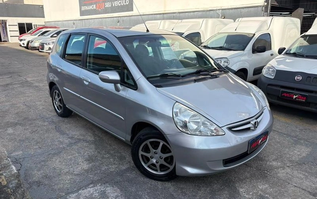 imagem-https://www.socarrao.com.br/sc-vehicle-images-prod/20845/1784663372783-5928715_1_B_f0881608ec.jpeg