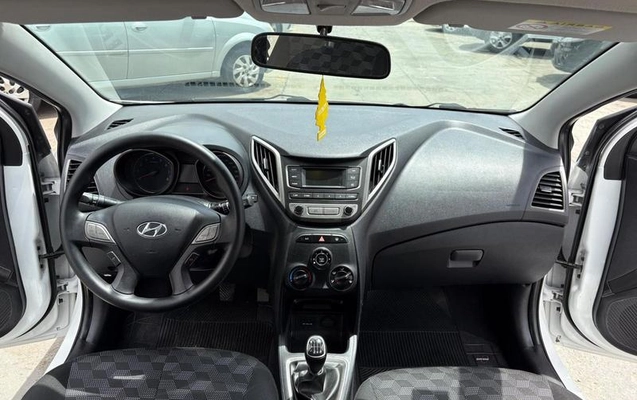 imagem-https://www.socarrao.com.br/sc-vehicle-images-prod/20850/1781527926152-7339170_8_B_794cec46f8.jpeg