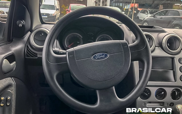 imagem-https://www.socarrao.com.br/sc-vehicle-images-prod/2087020/1781259929000-003_f5201442ecf968b80ecd386a9b9821d1.jpg