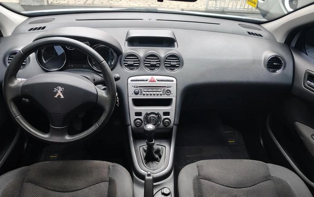 imagem-https://www.socarrao.com.br/sc-vehicle-images-prod/2087086/1789471943657-8177655_3_B_794b128a92.jpeg