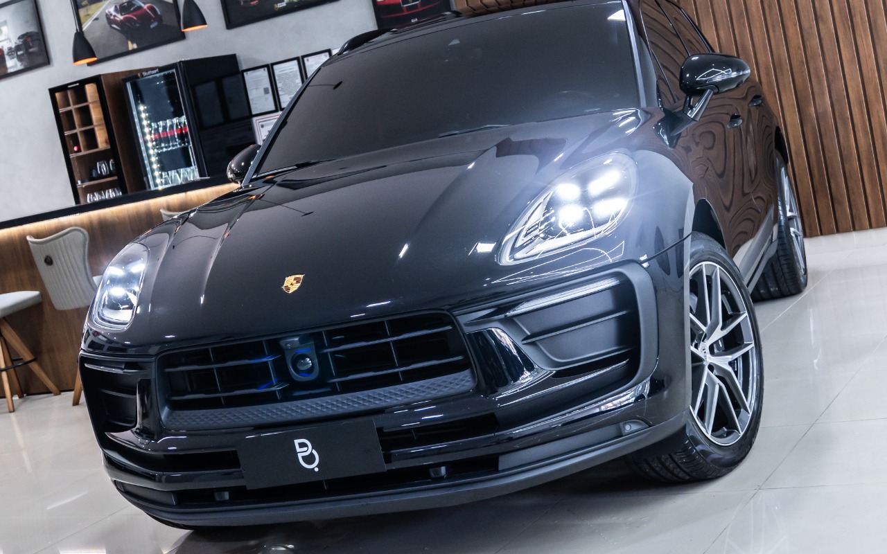 Porsche Macan 2.0 Turbo na cor Preto em Campinas / SP - 2087416