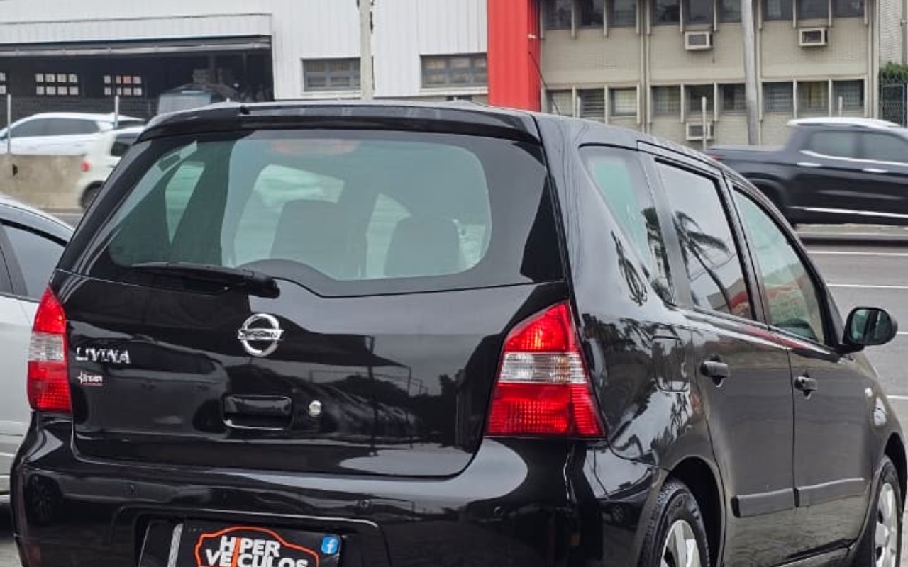 imagem-https://www.socarrao.com.br/sc-vehicle-images-prod/2087540/1781269634117-MDI1ZTMzNDAtZjJiOC00NTRkLWI2YTMtYjdlNmFjNmQ0NmU1LmpwZw.jpg