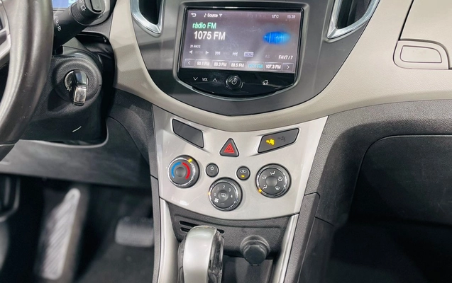 imagem-https://www.socarrao.com.br/sc-vehicle-images-prod/2087748/1783445142196-003_5a2ece65bf2735559d280cab57b3ac75.jpeg