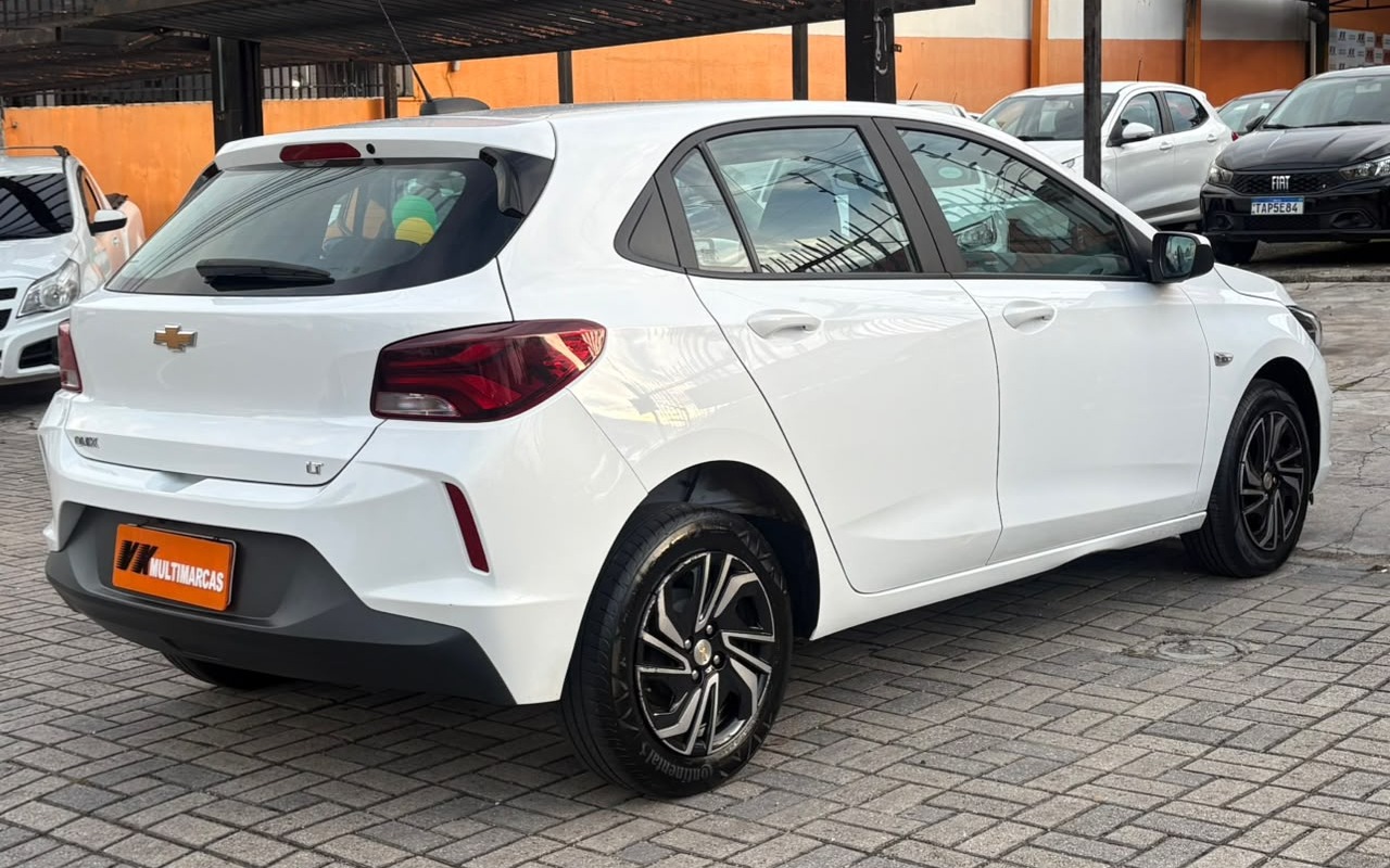 imagem-https://www.socarrao.com.br/sc-vehicle-images-prod/2088354/1781272096692-V2hhdHNBcHAgSW1hZ2UgMjAyNi0wNi0xMiBhdCAxMC4yMi4zNy5qcGVn.jpeg
