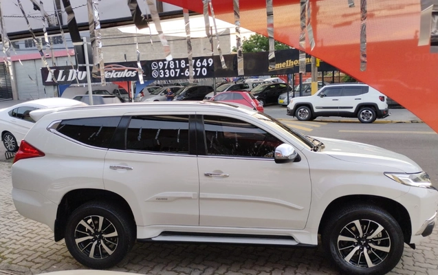 imagem-https://www.socarrao.com.br/sc-vehicle-images-prod/2088541/1781272785267-OC5qcGVn.jpeg