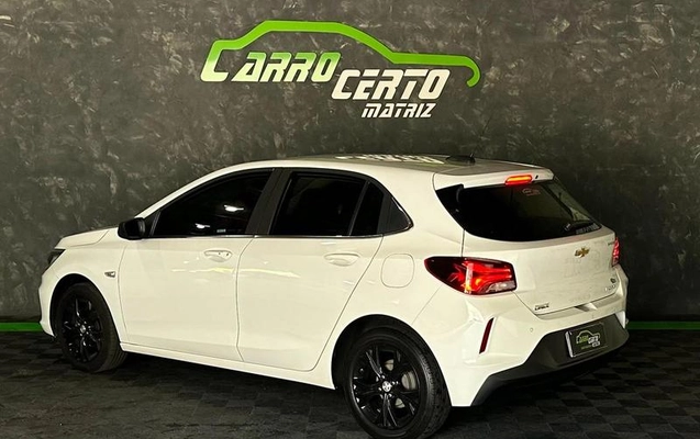imagem-https://www.socarrao.com.br/sc-vehicle-images-prod/2088668/1789062597808-8137602_9_B_e7f0a94be2.jpeg