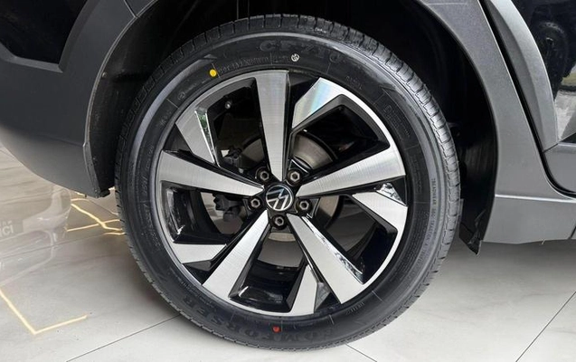 imagem-https://www.socarrao.com.br/sc-vehicle-images-prod/2088767/1783694651408-8174173_4_B_2ba1d31d85.jpeg