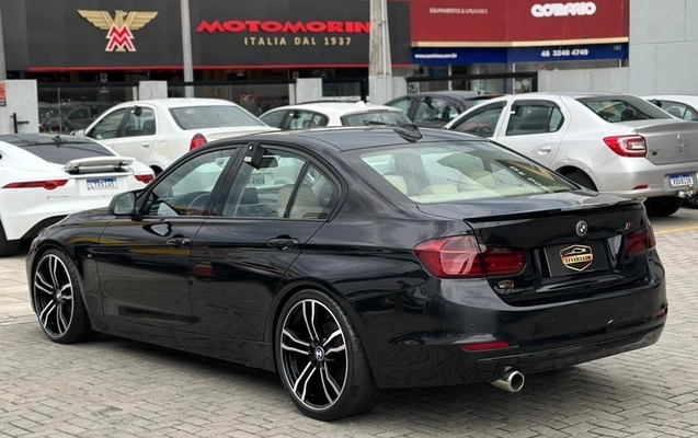 imagem-https://www.socarrao.com.br/sc-vehicle-images-prod/2088952/1789477428994-gb-6264bb7.jpeg