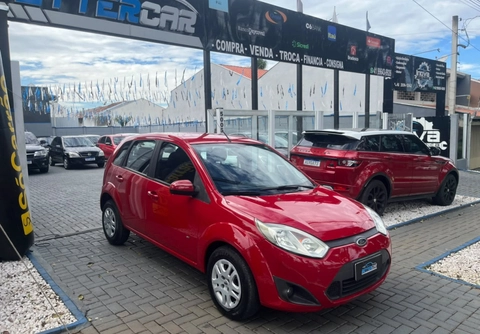 Ford Fiesta 2014 Vermelho — foto 1 de 3