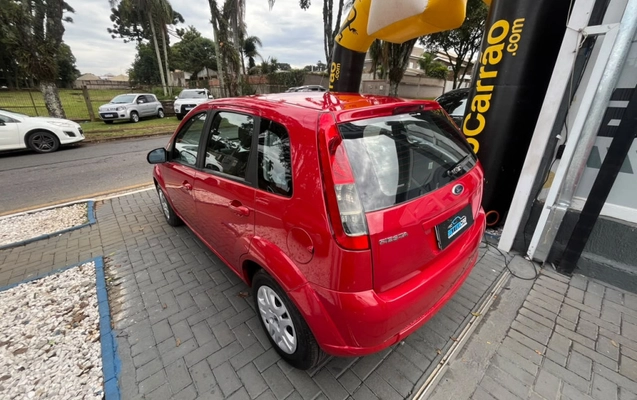 imagem-https://www.socarrao.com.br/sc-vehicle-images-prod/2089084/1782666475266-vehicle_image_1781274405_fbec564a536e60e1a68797dc88efa659.jpeg