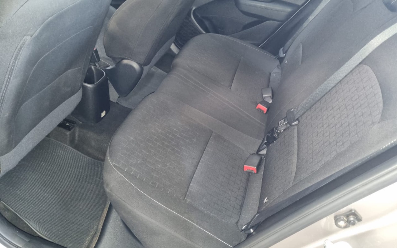 imagem-https://www.socarrao.com.br/sc-vehicle-images-prod/2089246/1781274889285-V2hhdHNBcHAgSW1hZ2UgMjAyNi0wMy0wNSBhdCAwOC40NS4yNS5qcGVn.jpeg
