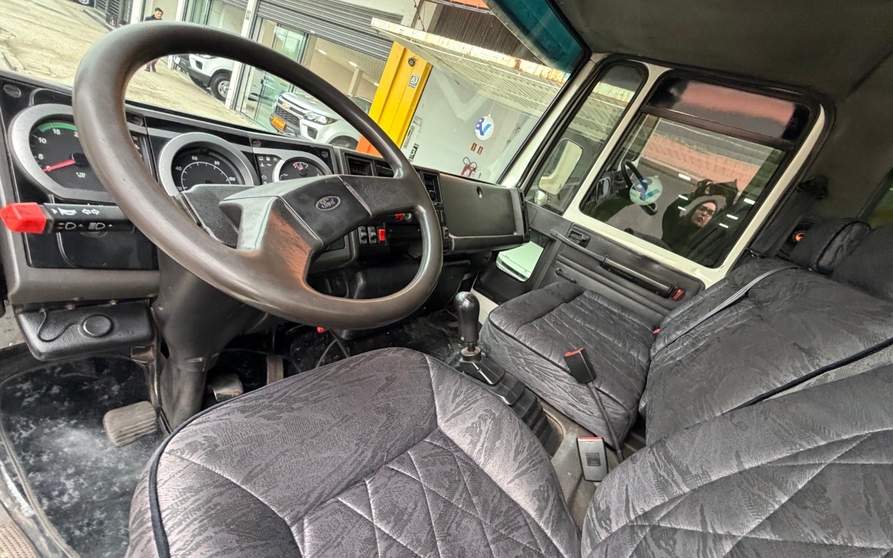 imagem-https://www.socarrao.com.br/sc-vehicle-images-prod/2089401/1781275324608-V2hhdHNBcHAgSW1hZ2UgMjAyNi0wNi0xMiBhdCAxMS4zMi4xOSAoMTEpLmpwZWc.jpeg
