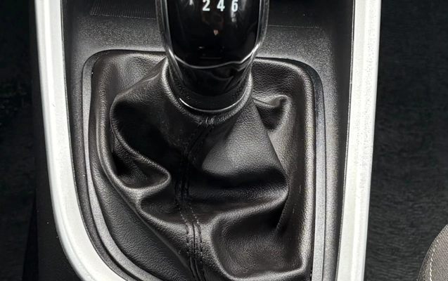 imagem-https://www.socarrao.com.br/sc-vehicle-images-prod/2089616/1781276077244-V2hhdHNBcHAgSW1hZ2UgMjAyNi0wNi0xMiBhdCAxMS4zNy4zNi5qcGVn.jpeg