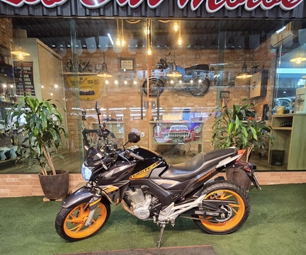 Honda CB 250 TWISTER/FLEXONE 2021 Cinza — foto 1 de 3