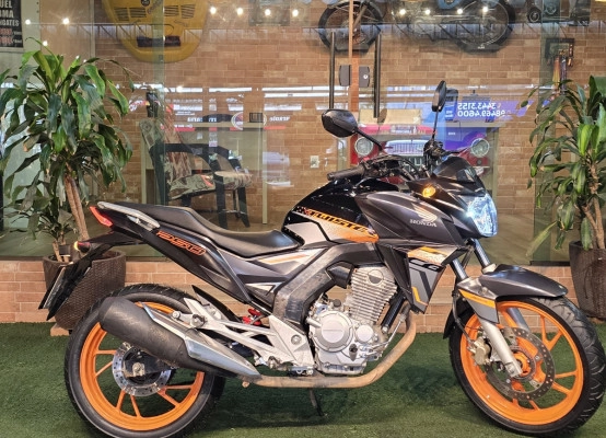imagem-https://www.socarrao.com.br/sc-vehicle-images-prod/2089744/1781276467507-4eXKLZk9ZF0cY5j4lXE3XcvlpvhZchT3.jpg