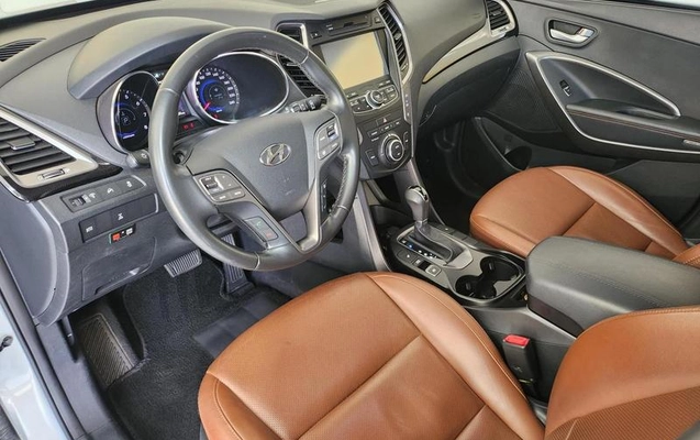 imagem-https://www.socarrao.com.br/sc-vehicle-images-prod/2089881/1787844572351-6290401_19_B_c3d8487afe.jpeg