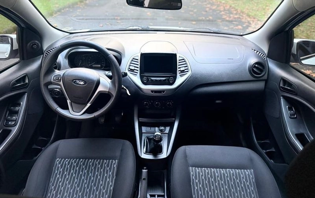 imagem-https://www.socarrao.com.br/sc-vehicle-images-prod/2090164/1790960971628-8047576_12_B_4a3f9c8cbb.jpeg
