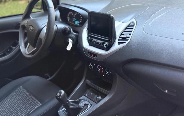 imagem-https://www.socarrao.com.br/sc-vehicle-images-prod/2090164/1790960971630-8047576_16_B_0350a818c3.jpeg